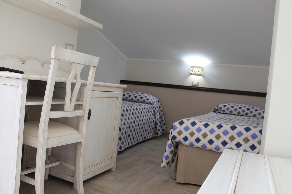 B&B Lo Scoiattolo del Pollino Rotonda Esterno foto