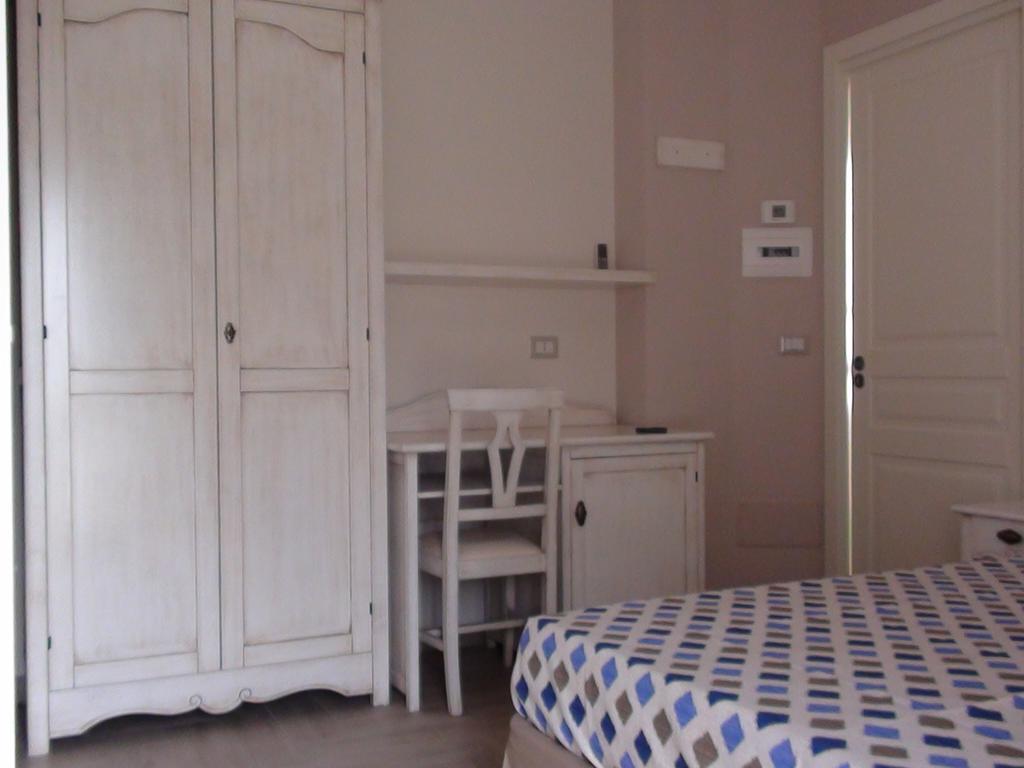 B&B Lo Scoiattolo del Pollino Rotonda Esterno foto